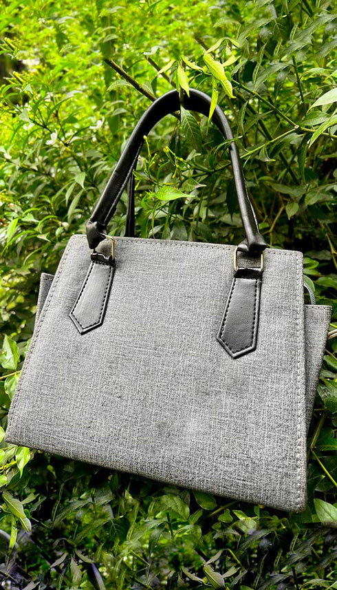 Elan Grey